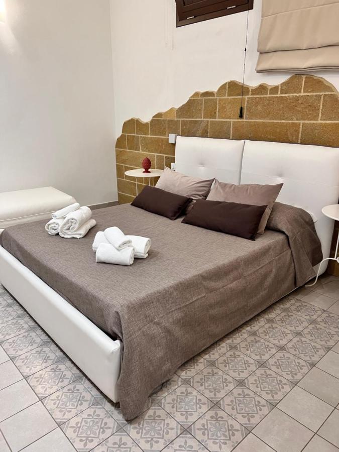 Bed and Breakfast Ospitalita Siciliana Noto Exterior foto